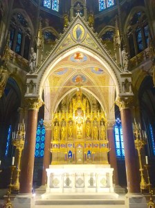 Central altar in St. Stephen's Cathedral, Vienna, Austria
