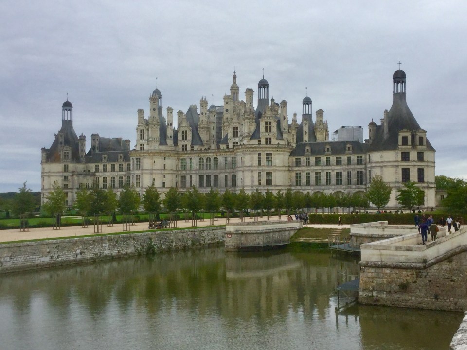 2D21BE41-8384-416C-99B8-7606F9985570