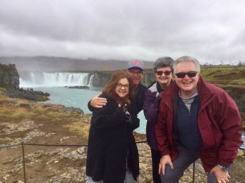 FC6676CF-41F3-40BD-A872-8324BB51D381