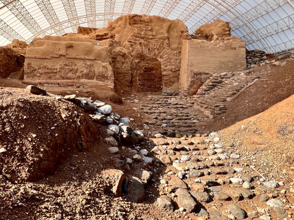 Discovery of Abraham's Gate in the city of Dan